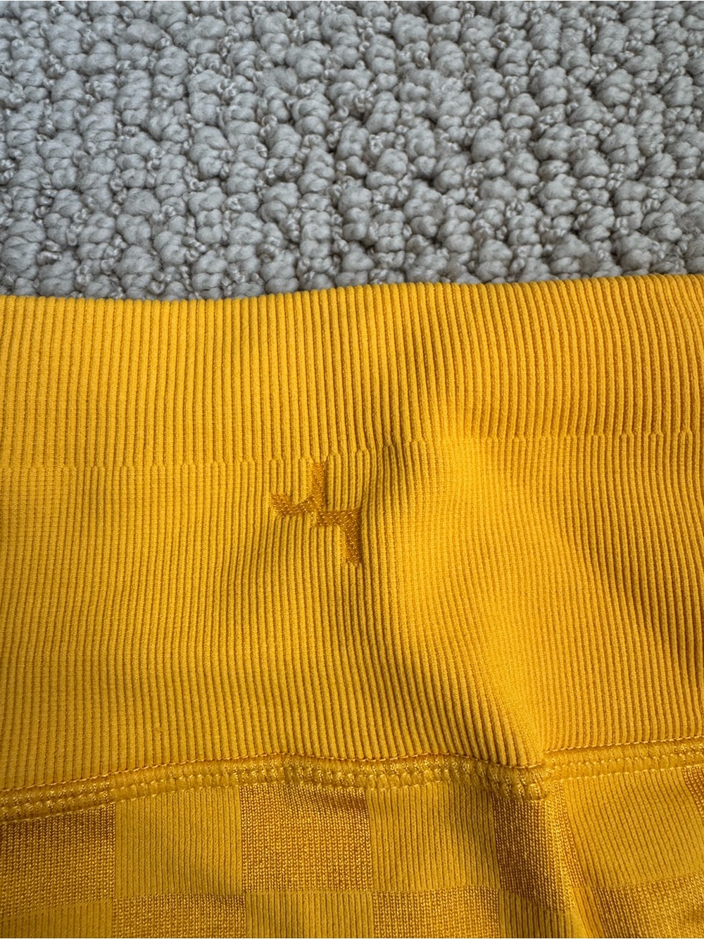 Joy Lab Mustard Yellow Checkered Biker Shorts – XS - Picture 4 of 5